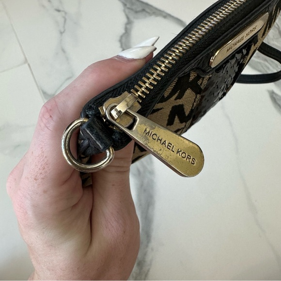 Michael Kors Black and Brown Clutch with Gold-Tone Hardware - Picture 2 of 10